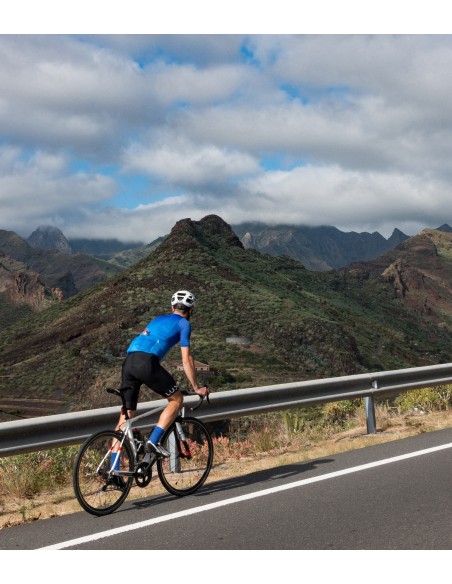 Photoshoot cycling session on Canary Island - La Gomera. Cyclist wear blue Luxa kit