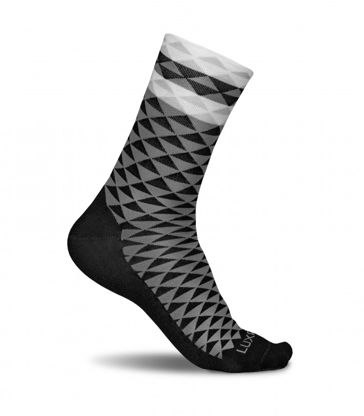 Monochromatic triangle pattern in Luxa Asymmetric Black Socks