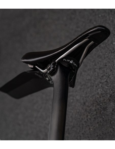 prosty w montażu chlapacz do roweru szosowego i gravela