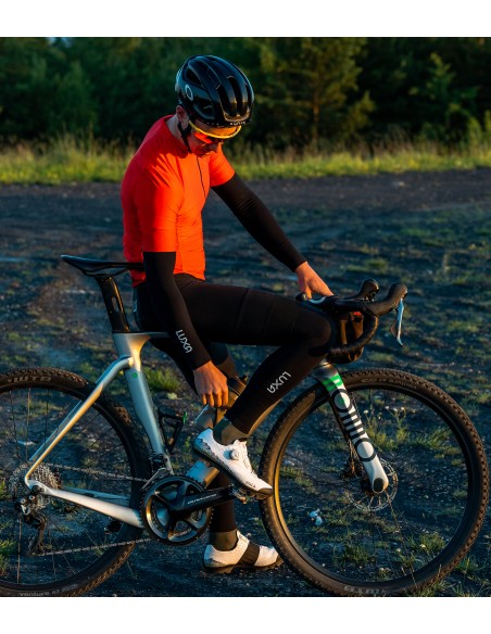 zestaw ocieplający, który zawsze możesz mieć przy sobie w tylnych kieszeniach bluzy lub koszulki