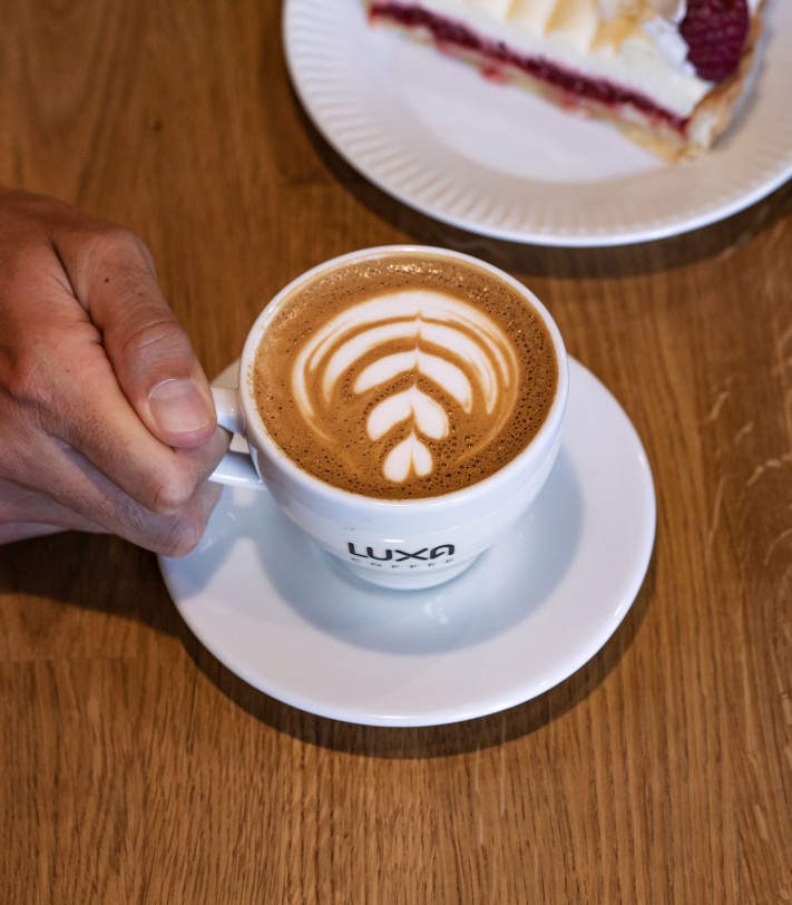 Luxa "coffee ride" coffee inside.