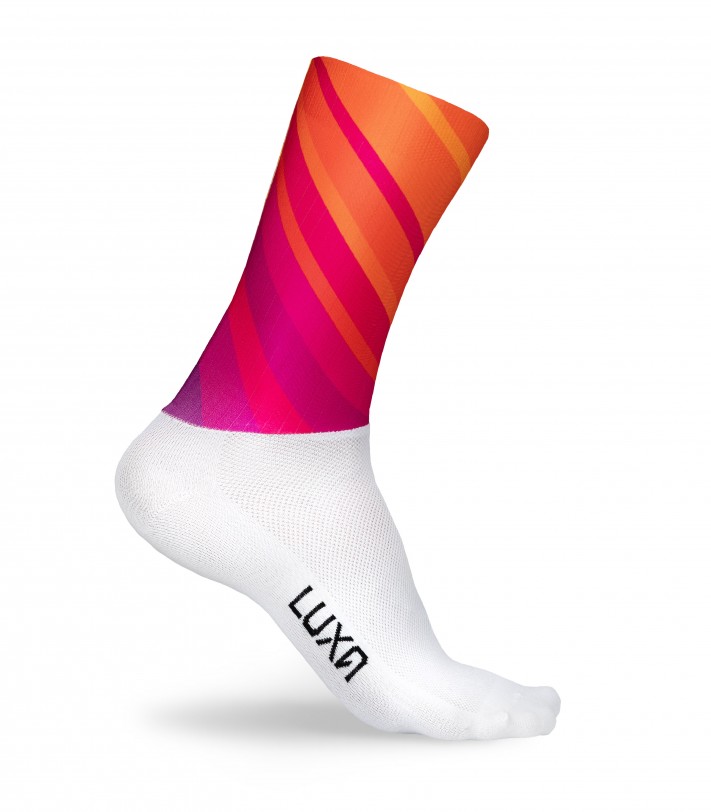 Magnetico Orange AERO Cycling Socks - Luxa