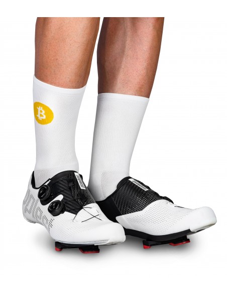 odzież z logo bitcoina czyli skarpety Luxa