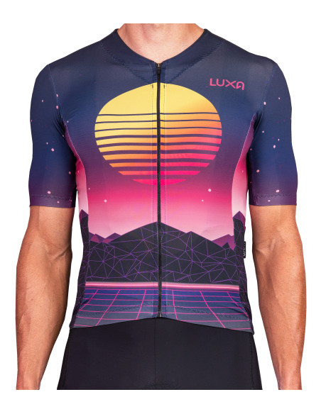 Luxa Retro Rise Radtrikot – Rückansicht, vom Stil der 80er inspiriert
