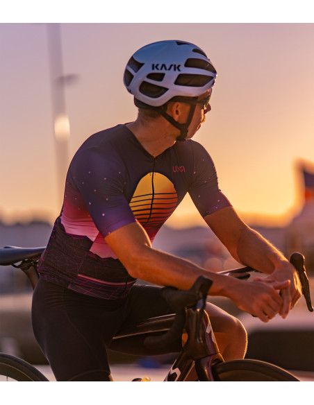 Stilvolles Luxa Retro Rise Trikot – Retro-Feeling und Freiheitsgefühl