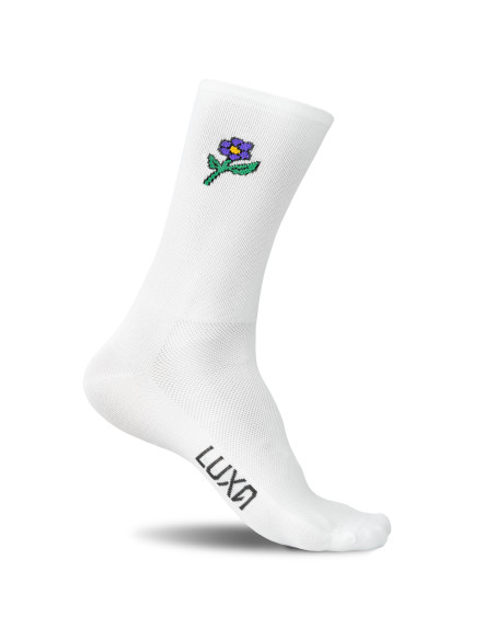 White cycling socks with a violet flower on the side – side view
