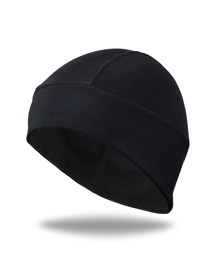 Czapka Kolarska Core Black jesienna - ujęcie z boku