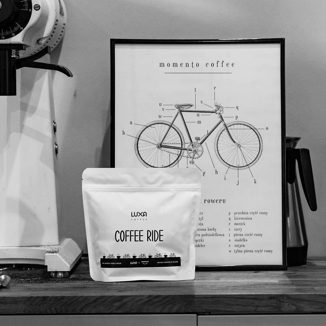 palarnia kawy Momento to klimatyczne miejsce gdzie powstaje kawa dla kolarzy Luxa Coffee Ride
