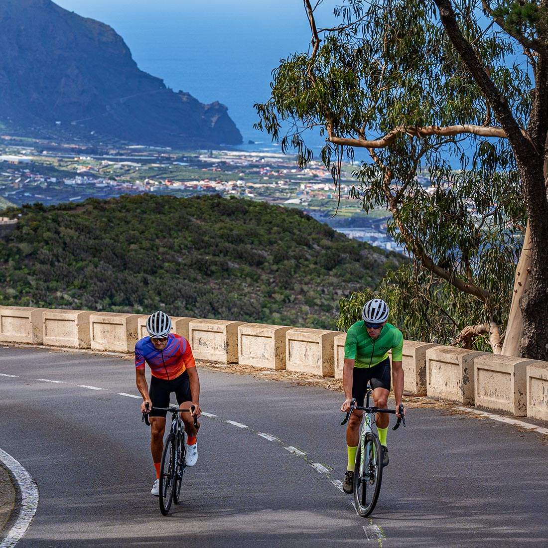 Cycling on Tenerife and wearing new Luxa jerseys
